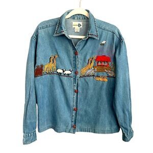 Vintage Women’s Small denim shirt Noah’s Arc animal theme Grandmacore